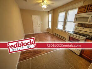 151 W Grange Ave in Philadelphia, PA - Building Photo - Building Photo