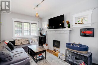 169 Kingston Rd in Toronto, ON - Building Photo - Building Photo