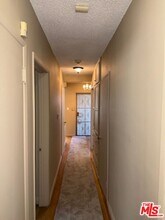 6103 S Fairfax Ave in Los Angeles, CA - Building Photo - Building Photo