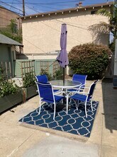 129 S Broadway, Unit 129B in Redondo Beach, CA - Building Photo - Building Photo