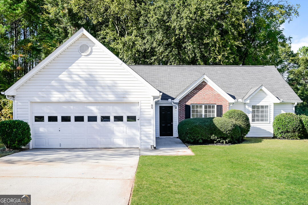 80 E Lawn Ct in Covington, GA - Building Photo