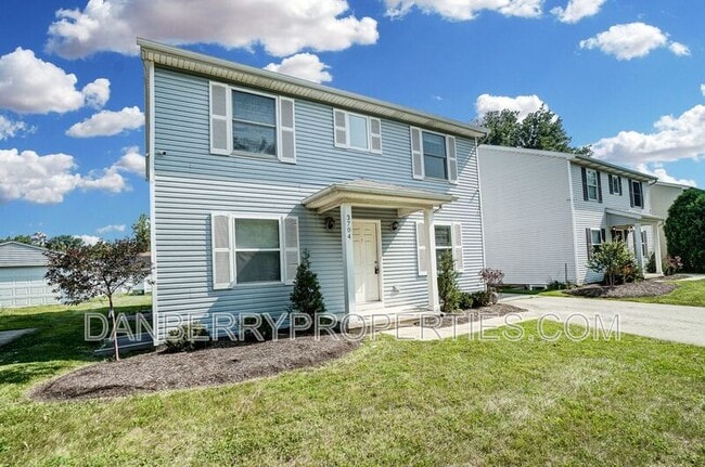 3704 Willow Run Dr in Toledo, OH - Building Photo - Building Photo