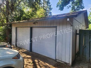9387-9387 SW Tangela Ct in Tigard, OR - Building Photo - Building Photo