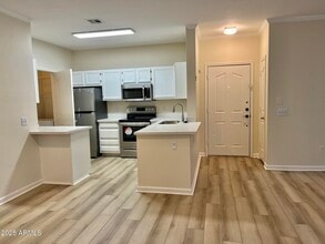 16013 S Desert Foothills Pkwy in Phoenix, AZ - Building Photo - Building Photo