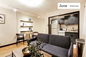 120 W 71st St-Unit -1R in New York, NY - Building Photo - Building Photo