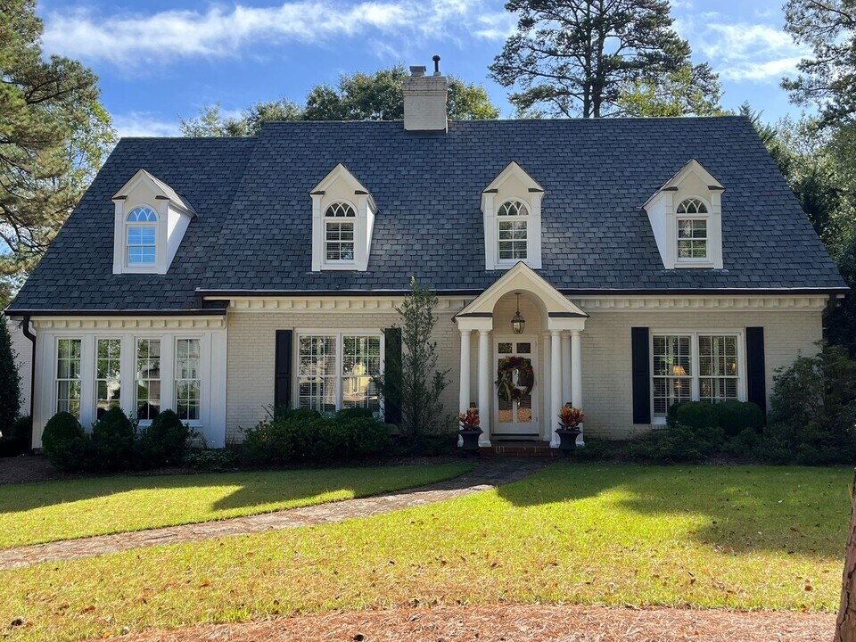 1610 Ridge Rd in Raleigh, NC - Building Photo