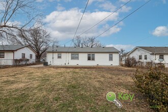 1615 W Haskell Ave in Wichita, KS - Building Photo - Building Photo