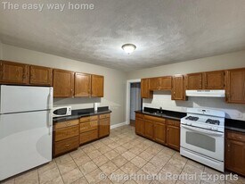 97 Marion St in Somerville, MA - Building Photo