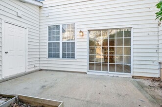 2204 Valley Haven Dr in Raleigh, NC - Building Photo - Building Photo