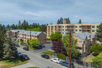 Salmon Creek in Seattle, WA - Foto de edificio - Building Photo