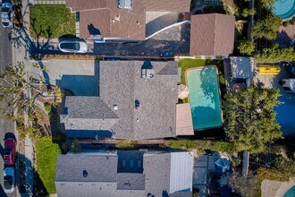 22140 Ybarra Rd in Los Angeles, CA - Building Photo - Building Photo