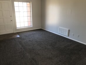 25 Arapaho Dr in Shawnee, OK - Building Photo - Building Photo