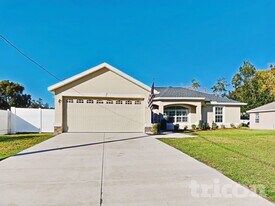 2099 Godfrey Ave in Spring Hill, FL - Building Photo