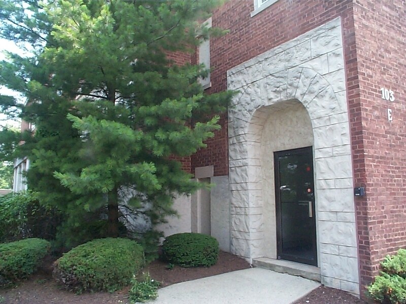 103 Park Ave in Summit, NJ - Building Photo