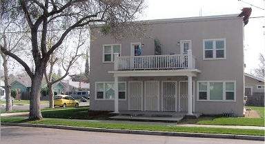 1220-1240 E Floradora Ave in Fresno, CA - Building Photo