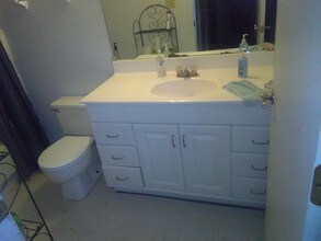 1202 Krause Ct in Liberal, KS - Building Photo - Building Photo
