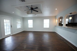 7323 Edna St in Houston, TX - Building Photo - Building Photo