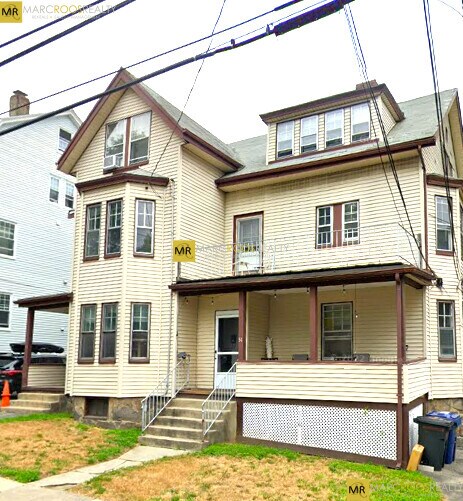 51 Donnybrook Rd in Boston, MA - Foto de edificio