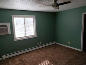 2040 Burnstead Dr in Billings, MT - Building Photo - Building Photo