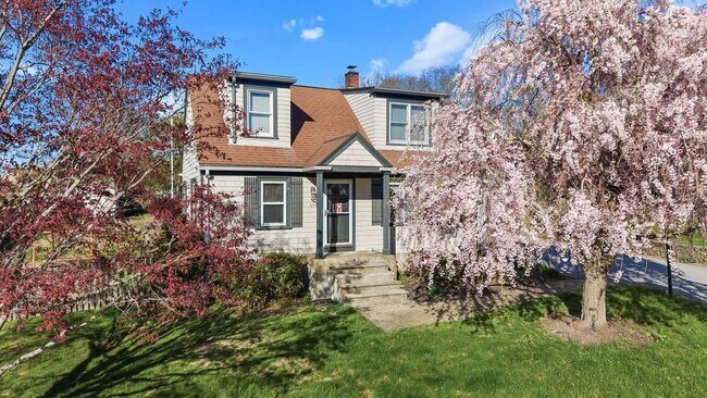 18 Sprague Ct in Portsmouth, RI - Building Photo - Building Photo