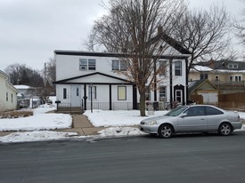 218 3rd Ave E in Shakopee, MN - Building Photo