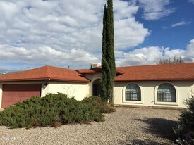 3125 S Nichols Dr in Sierra Vista, AZ - Building Photo