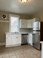 3100 S Griffin Ave, Unit LOWER in Milwaukee, WI - Foto de edificio - Building Photo