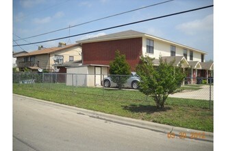 3806 Y S Pak St in Killeen, TX - Building Photo - Building Photo