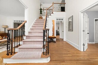 1008 Stream Valley Ct in Alpharetta, GA - Building Photo - Building Photo