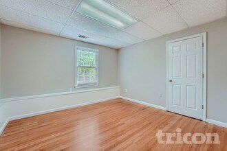 4994 Sandyhook Ct NW in Acworth, GA - Foto de edificio - Building Photo