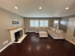 1218 Coventry Ave in Ventura, CA - Building Photo - Building Photo