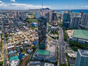 Century Center in Honolulu, HI - Building Photo - Building Photo