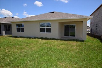 3330 Eastgrove Ter in Sanford, FL - Building Photo - Building Photo