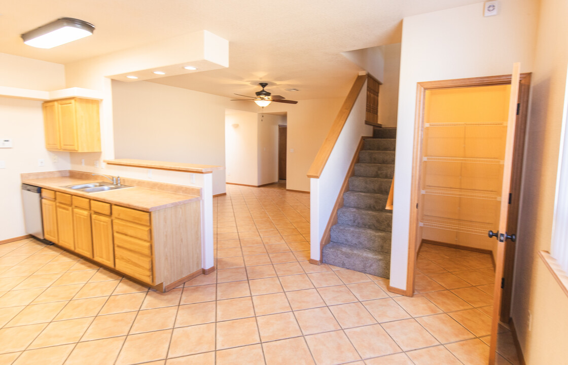 2353 Saturn Cir in Las Cruces, NM - Building Photo