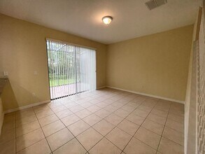 1362 Pacific Rd in Kissimmee, FL - Building Photo - Building Photo