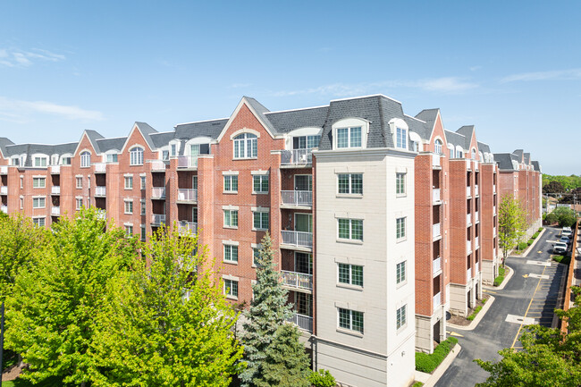 Clock Tower Pointe in Harwood Heights, IL - Building Photo - Primary Photo