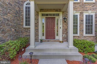 9848 Shaded Day in Laurel, MD - Building Photo