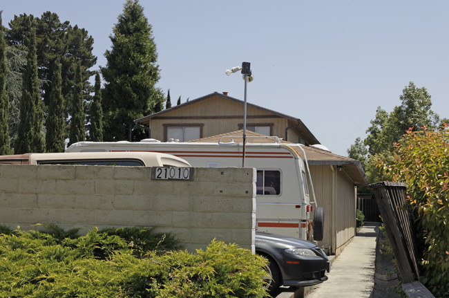 21010 Baker Rd in Castro Valley, CA - Building Photo - Building Photo