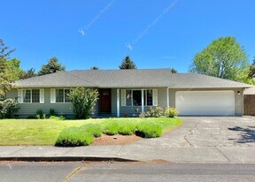 61866 Avonlea Cir in Bend, OR - Building Photo