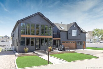 48 Swan Ave in Old Lyme, CT - Building Photo - Building Photo