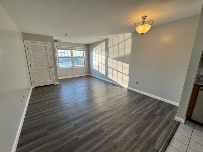 property at 20 Heaths Ct
