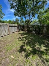 10001 Parliament House Rd in Austin, TX - Building Photo - Building Photo