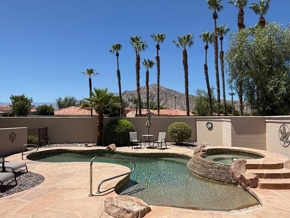 79765 Tangelo in La Quinta, CA - Building Photo