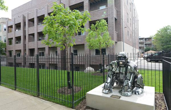 4520 N Beacon St in Chicago, IL - Foto de edificio