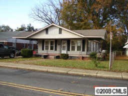 1224 Camp Greene St in Charlotte, NC - Building Photo
