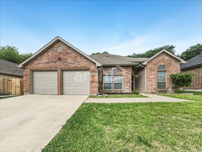 property at 223 Dartmouth Dr