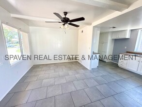 8237 Buckingham Pl in Riverside, CA - Building Photo - Building Photo