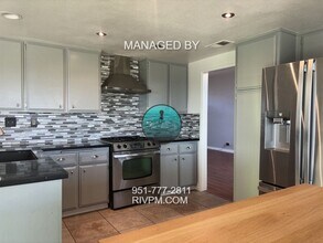 21725 Winding Rd in Moreno Valley, CA - Building Photo - Building Photo