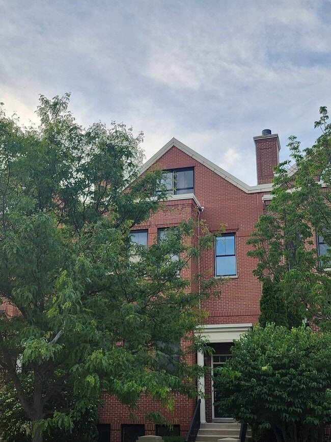 property at 1897 Admiral Ct