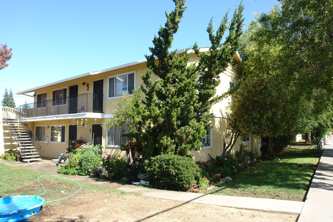 5745 Almaden Rd in San Jose, CA - Building Photo